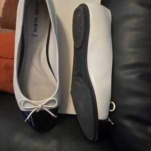 Anne Klein Women's Black and White Flats with Bow
